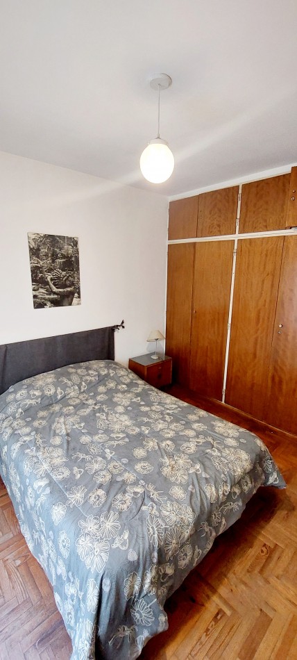 DEPARTAMENTO 2 AMBIENTES CON BALCON Y 2 PATIOS PLAYA CHICA