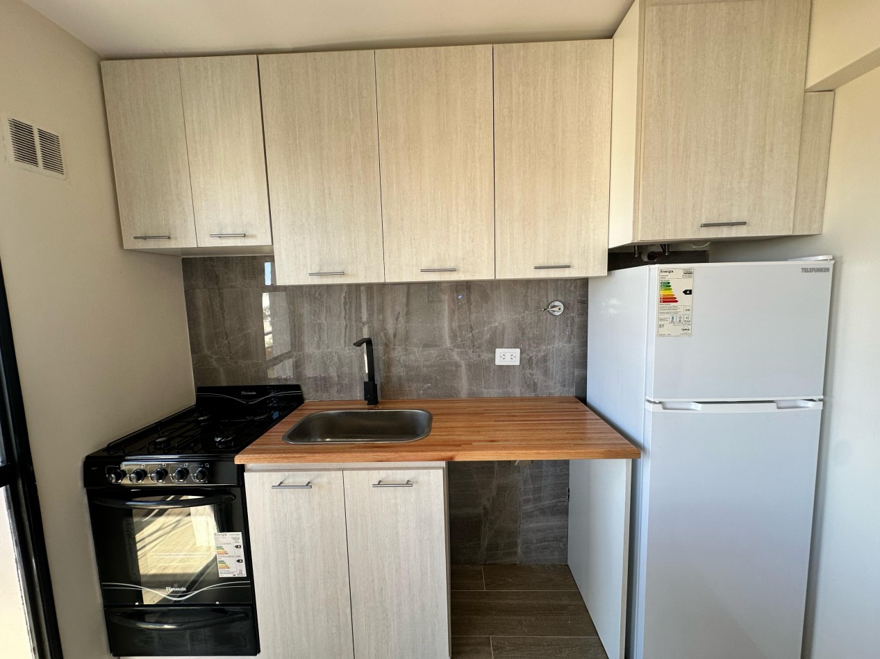 VENTA MONOAMBIENTE CON BALCON CORRIDO