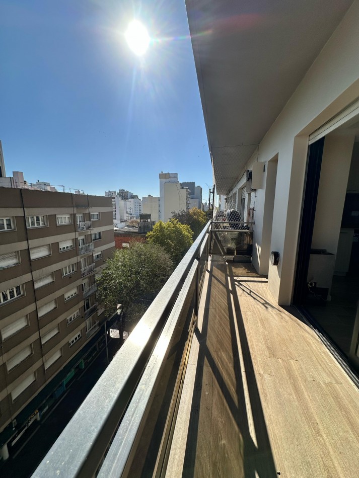VENTA MONOAMBIENTE CON BALCON CORRIDO