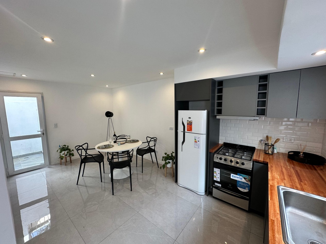 VENTA PH 2 AMBIENTES RECICLADO Y AMOBLADO EN LA PERLA