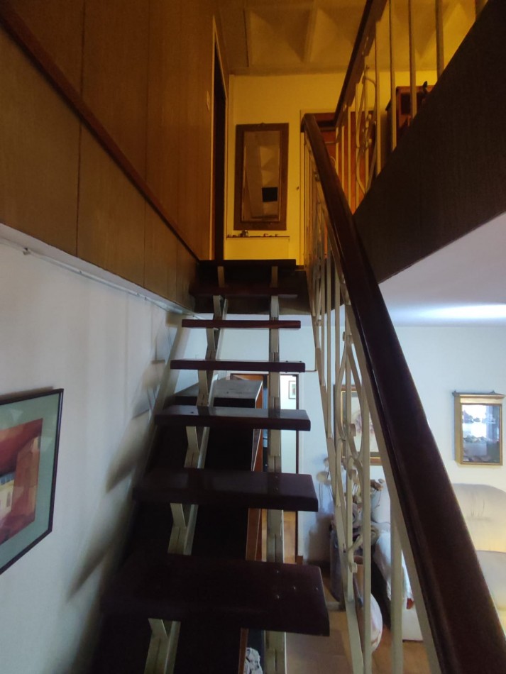 ALQUILER CHALET DE 5 AMBIENTES CON PARQUE