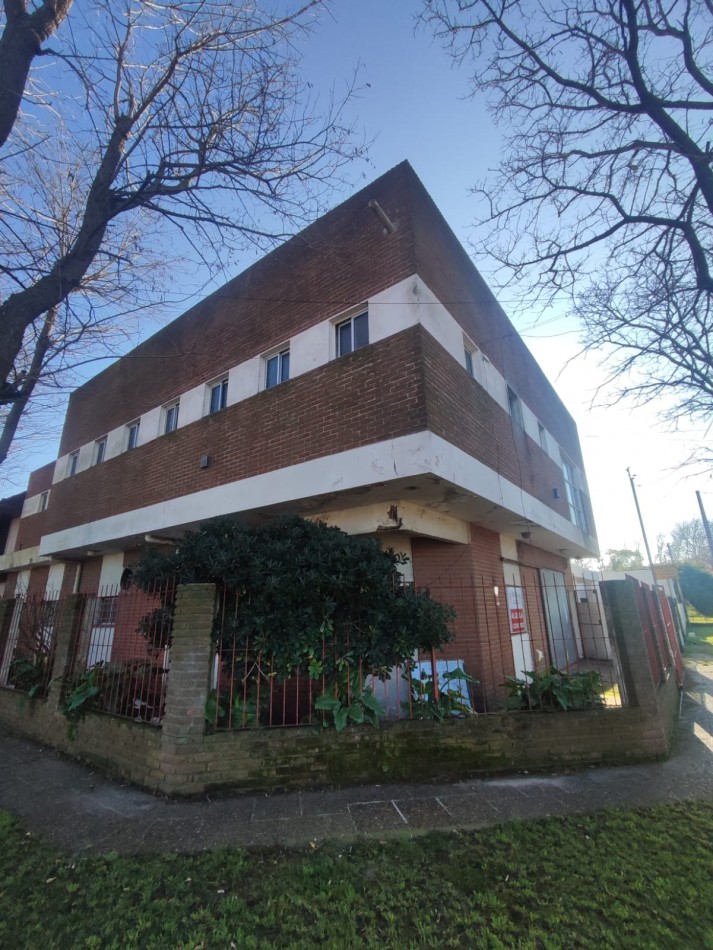 ALQUILER COMERCIAL VARIOS RUBROS
