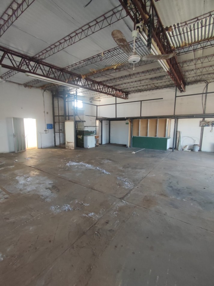 ALQUILER COMERCIAL VARIOS RUBROS