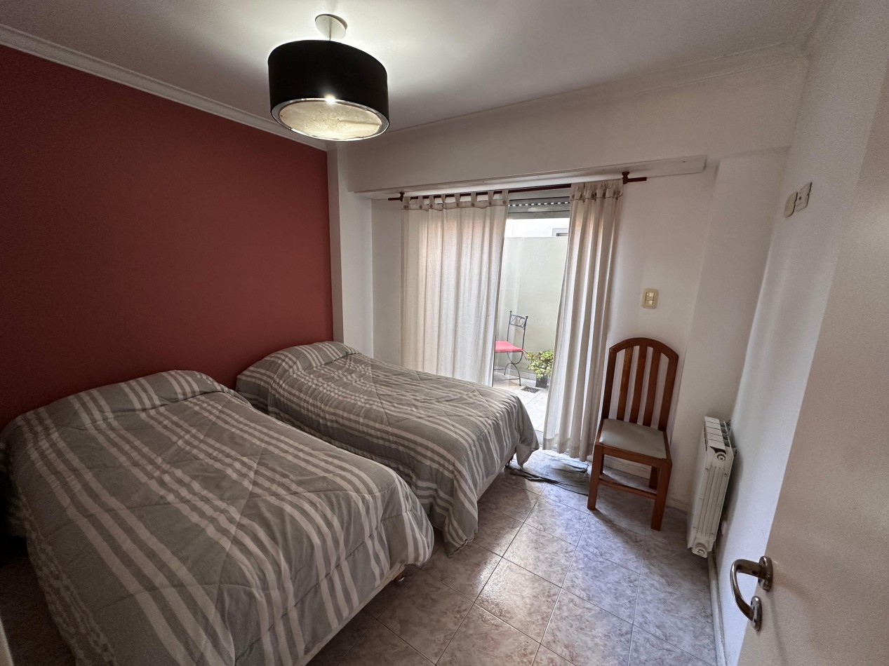 VENTA SEMIPISO 3 AMBIENTES CON BALCON CORRIDO