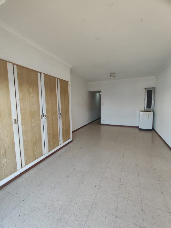ALQUILER MONOAMBIENTE CON VISTA PARCIAL AL MAR