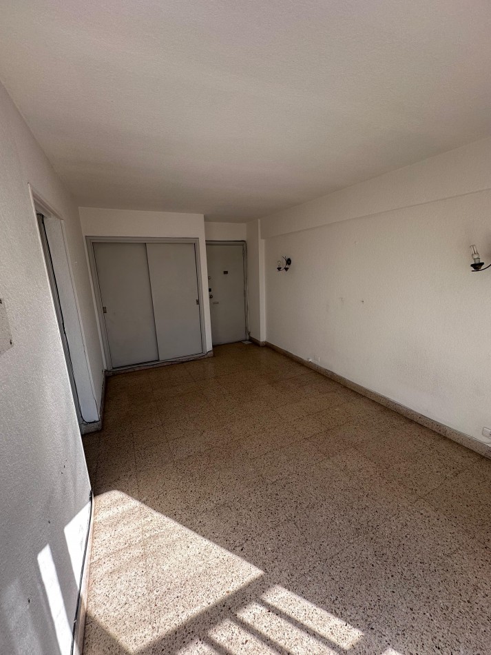 VENTA MONOAMBIENTE CON VISTA AL MAR PALACIO EDEN