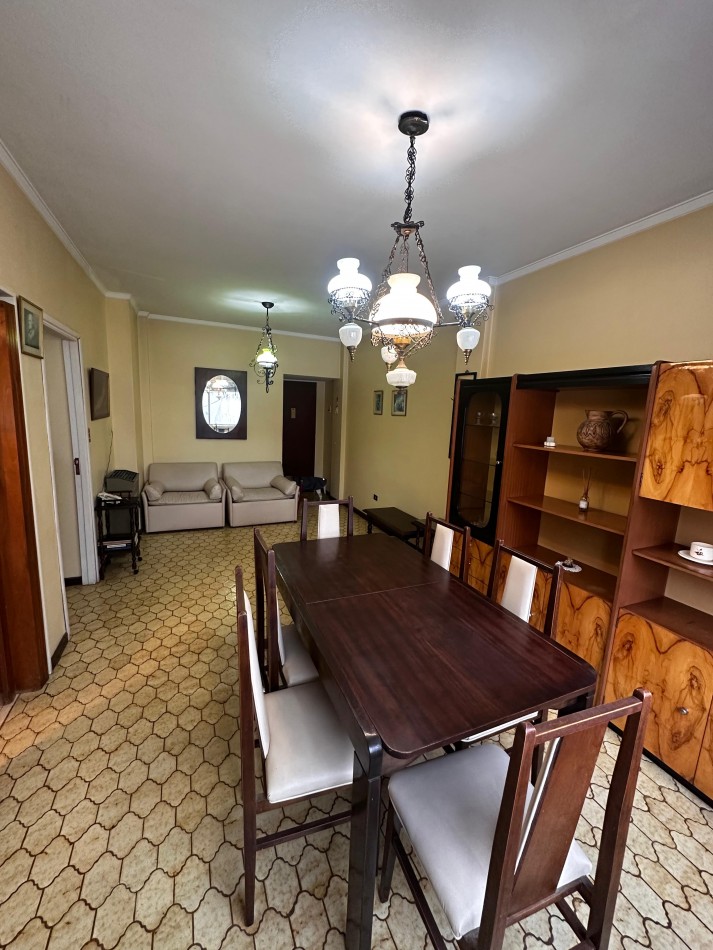 VENTA DEPARTAMENTO 3 AMBIENTES ZONA CLINICA COLON