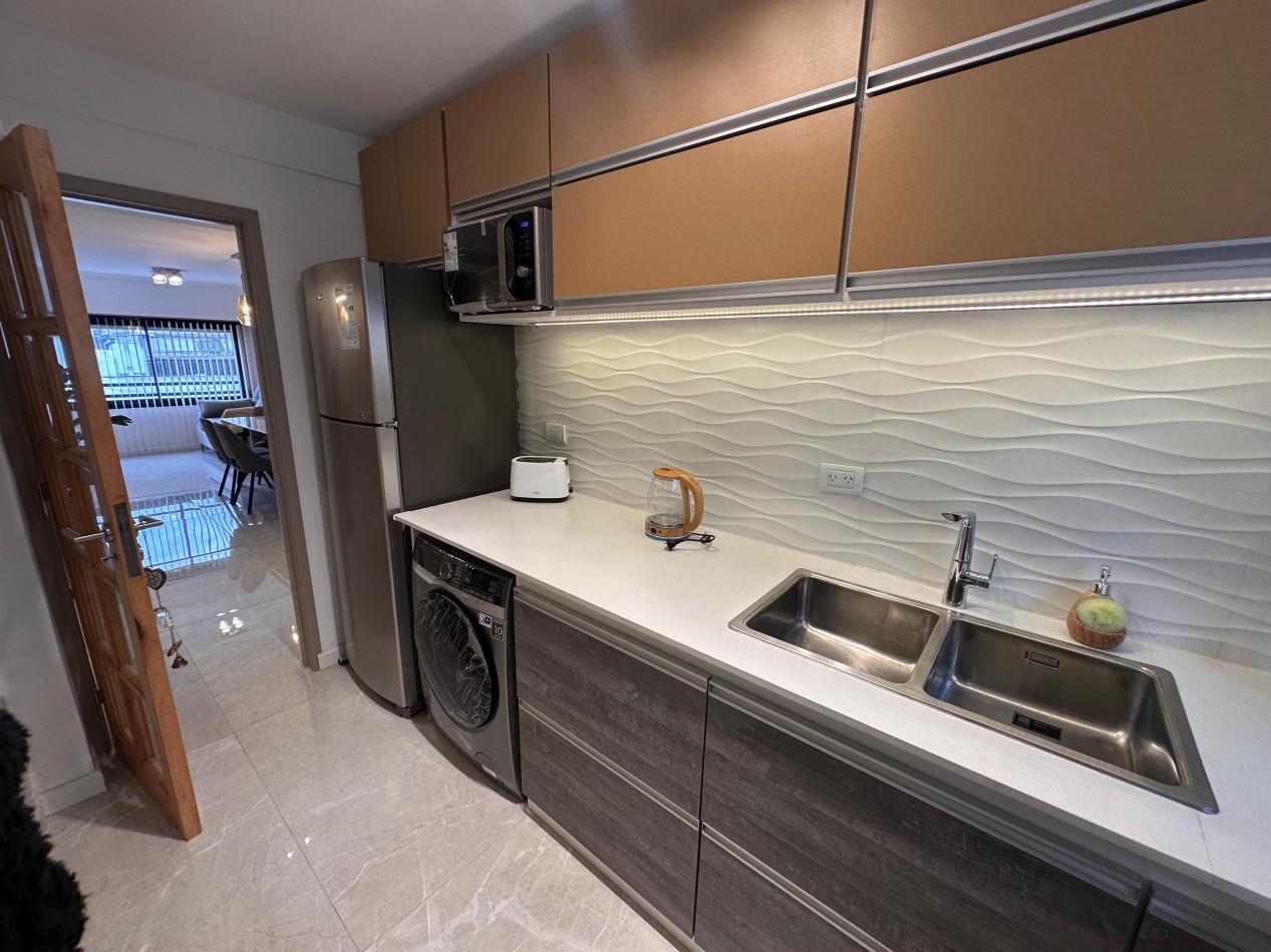 VENTA HERMOSO DEPARTAMENTO 3 AMBIENTES RECICLADO A NUEVO