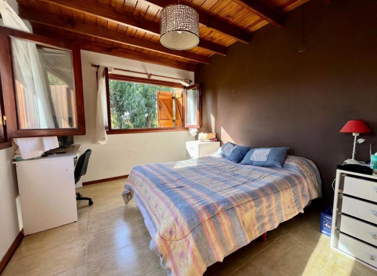 ALQUILER CASA 6 AMBIENTES EN RUMENCO