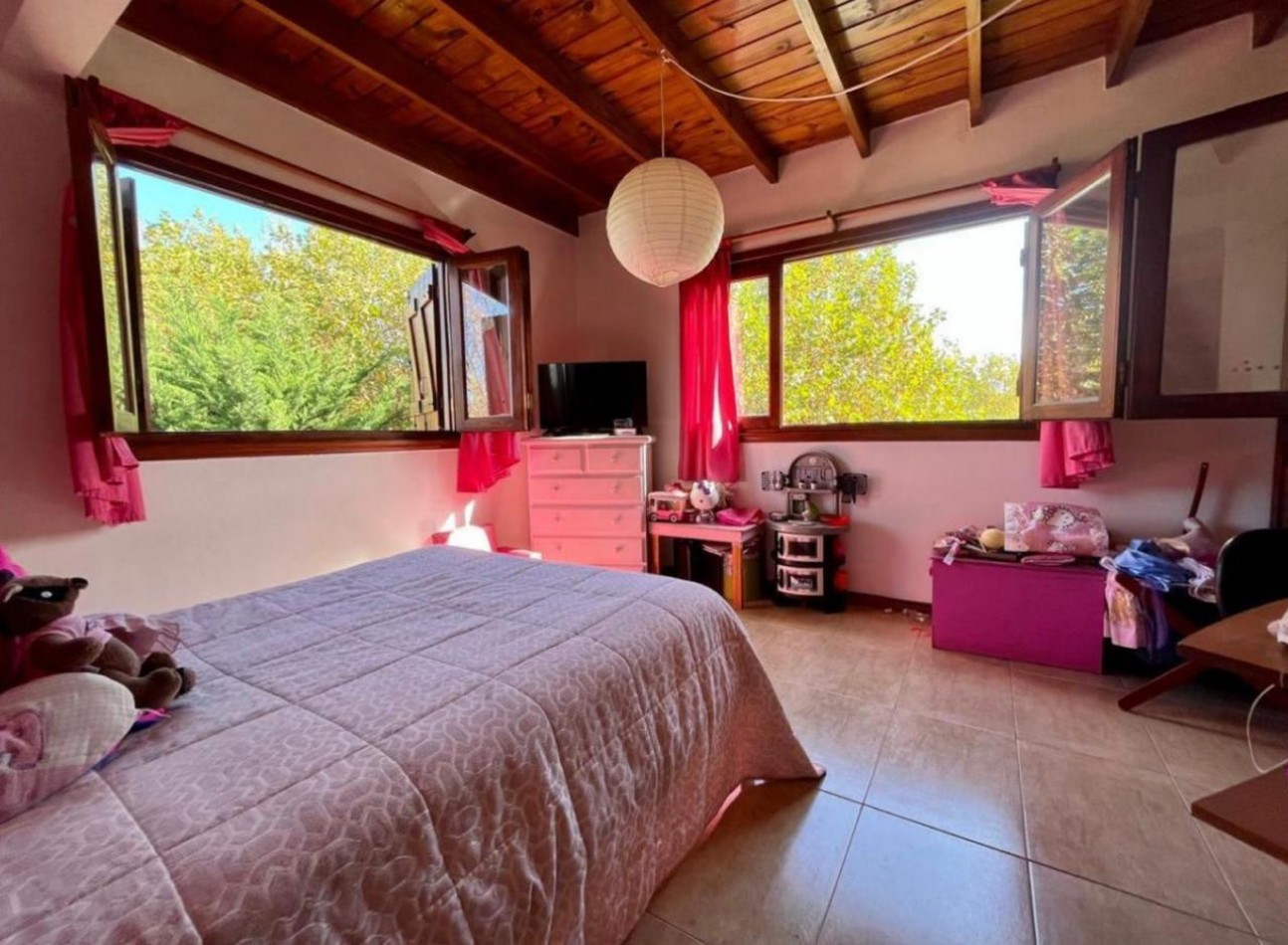 ALQUILER CASA 6 AMBIENTES EN RUMENCO