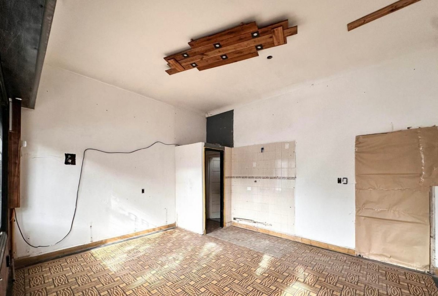 ALQUILER COMERCIAL ZONA SAN JUAN