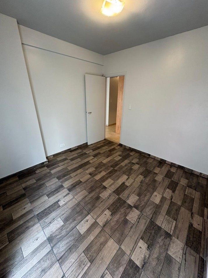 VENTA DEPARTAMENTO 2 AMBIENTES CON BALCON ZONA CENTRO