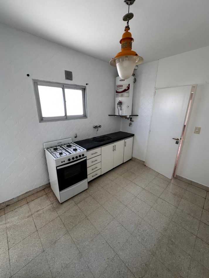 ALQUILER DEPARTAMENTO 4 AMBIENTES