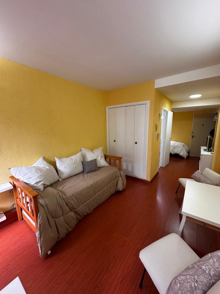 VENTA DEPARTAMENTO 1 AMB Y MEDIO ZONA ALDREY