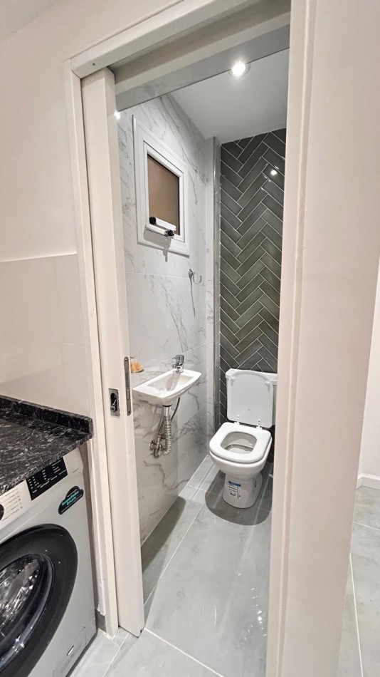 DEPARTAMENTO 3 AMBIENTES AL FRENTE CON BALCON