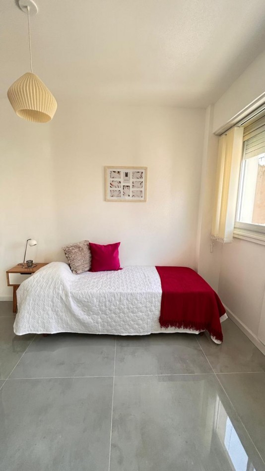 DEPARTAMENTO 3 AMBIENTES AL FRENTE CON BALCON