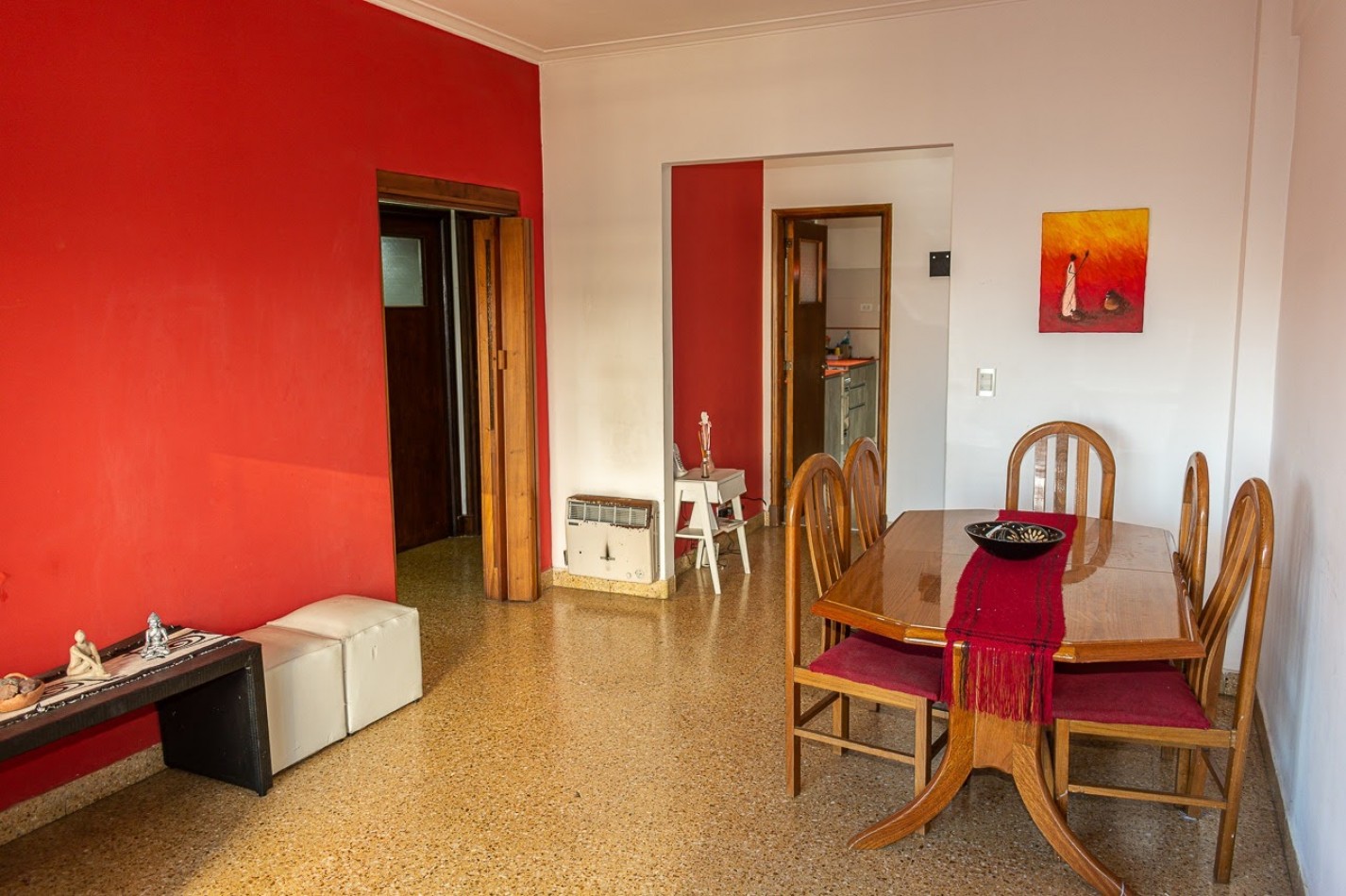 VENTA DEPARTAMENTO 3 AMBIENTES CON BALCON Y VISTA PARCIAL AL MAR