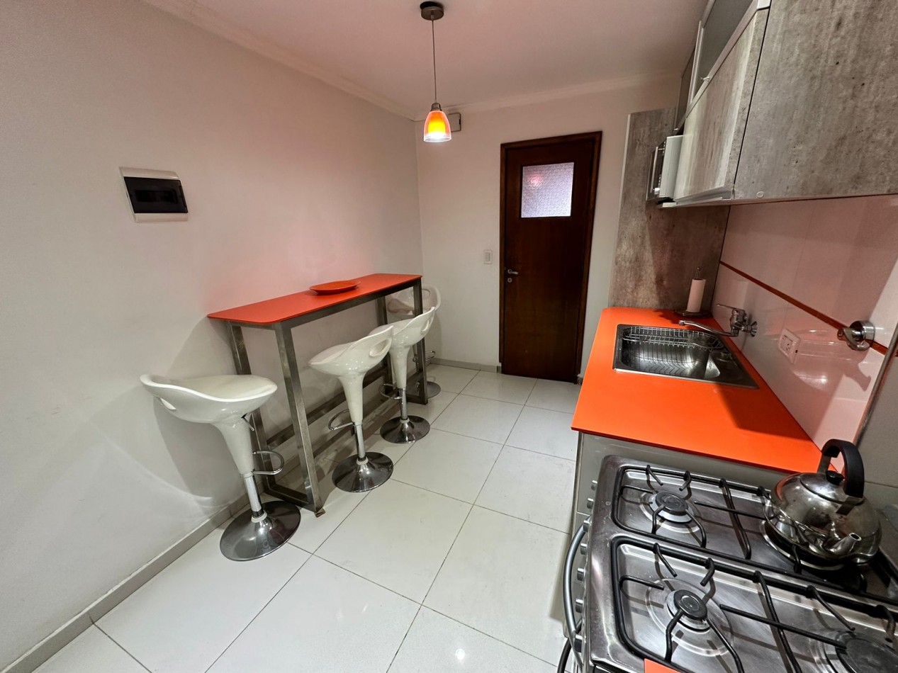 VENTA DEPARTAMENTO 3 AMBIENTES CON BALCON Y VISTA PARCIAL AL MAR