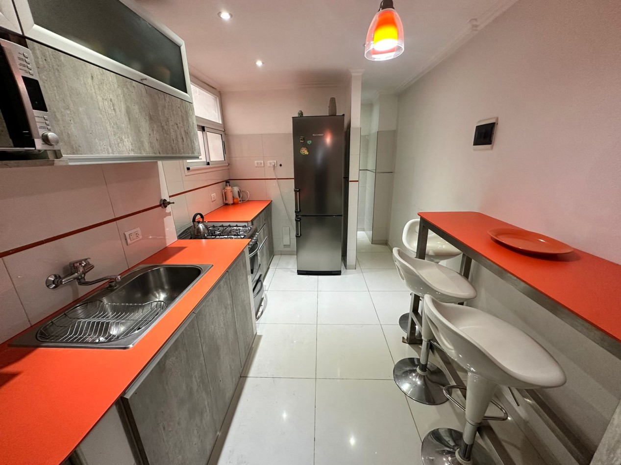 VENTA DEPARTAMENTO 3 AMBIENTES CON BALCON Y VISTA PARCIAL AL MAR