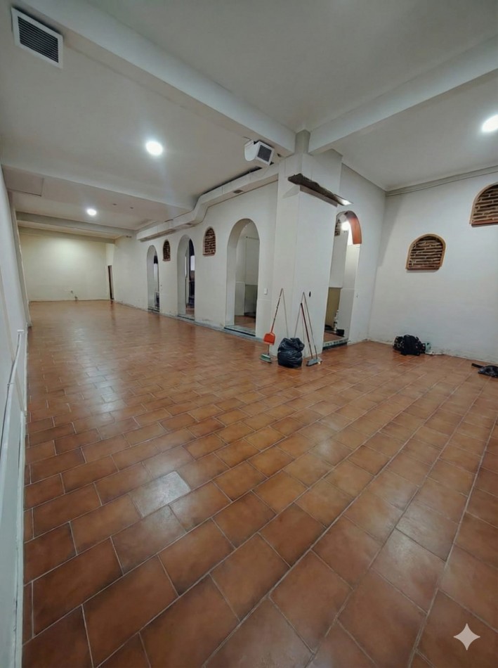 ALQUILER LOCAL COMERCIAL ZONA CENTRO