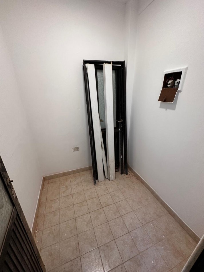 ALQUILER DEPTO 3 AMBIENTES CON DEPENDENCIA ZONA GUEMES