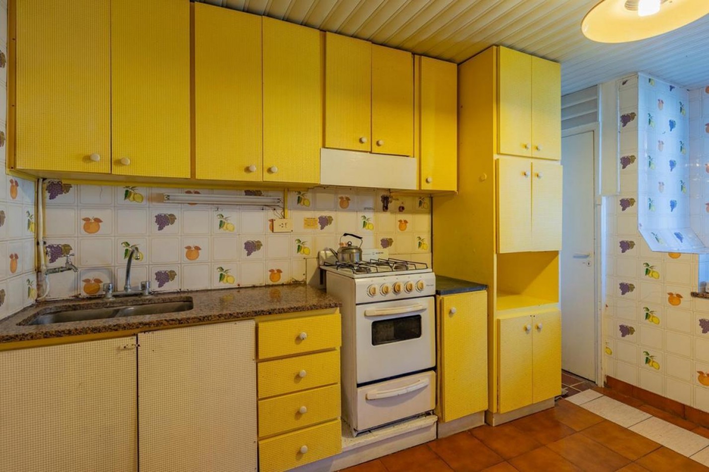 VENTA IMPORTANTE CHALET EN LA PERLA