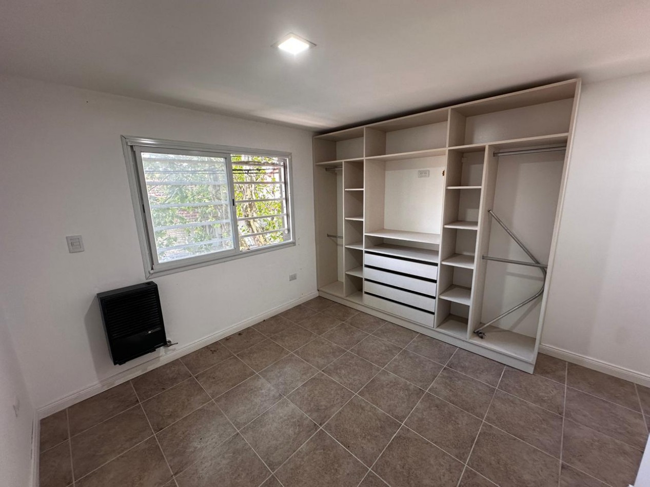 VENTA PH 3 AMBIENTES A LA CALLE 