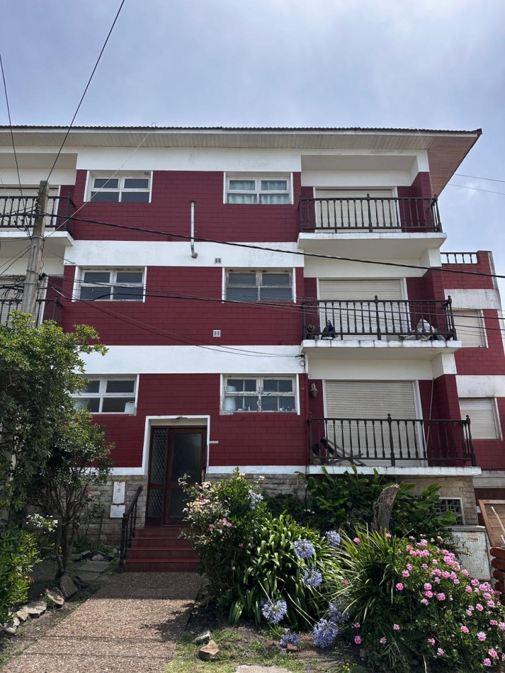 VENTA DEPTO 3 AMBIENTES CON COCHERA Y BAULERA