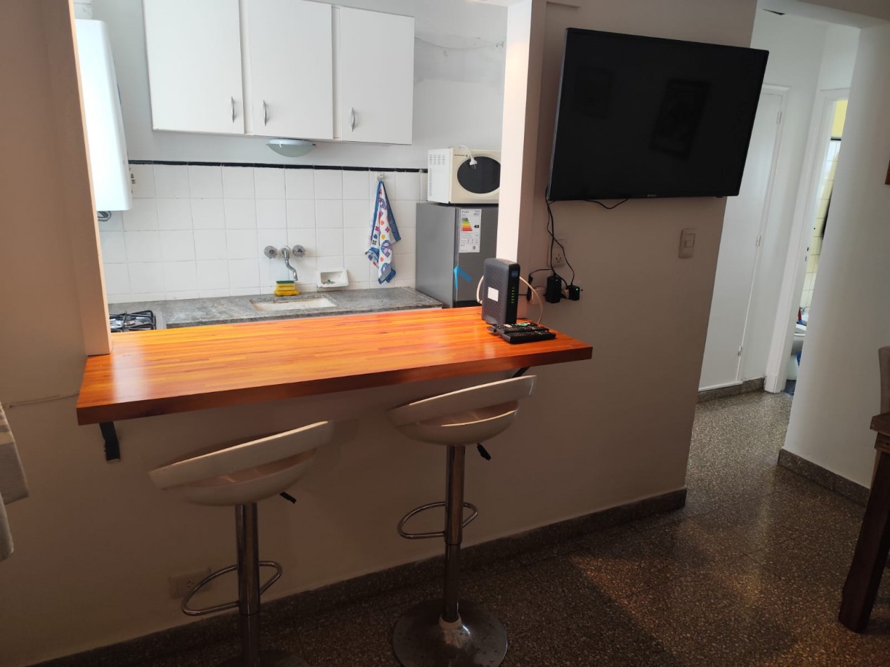 ALQUILER ESTUDIANTES 2 AMBIENTES A LA CALLE