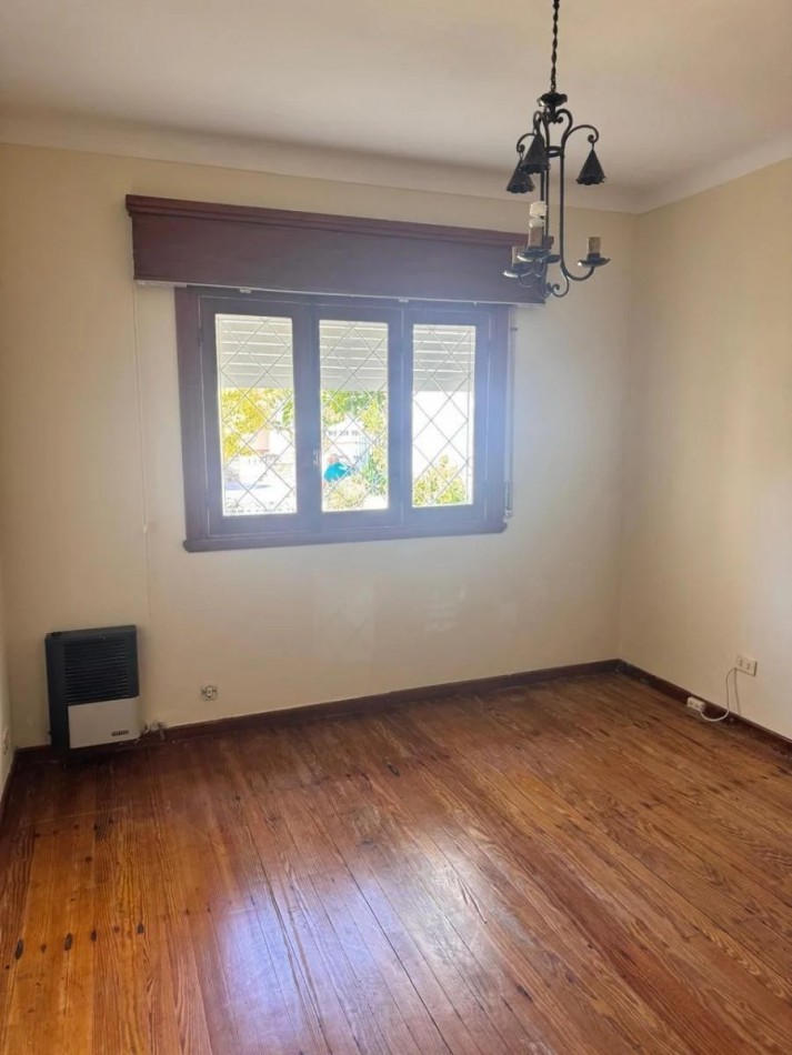 ALQUILER CHALET 6 AMBIENTES ZONA PLAZA MITRE