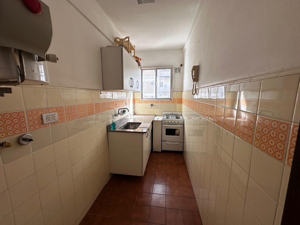 DEPARTAMENTO 2 AMBIENTES CON BALCON CONTRA FRENTE