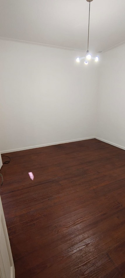 ALQUILER PH DE 2 AMBIENTES ZONA LA PERLA