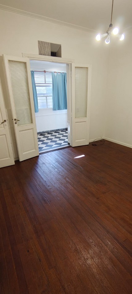 ALQUILER PH DE 2 AMBIENTES ZONA LA PERLA