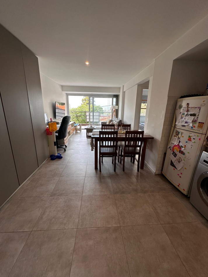 DEPARAMENTO 2 AMBIENTES CON BALCON AL FRENTE ZONA MOGOTES