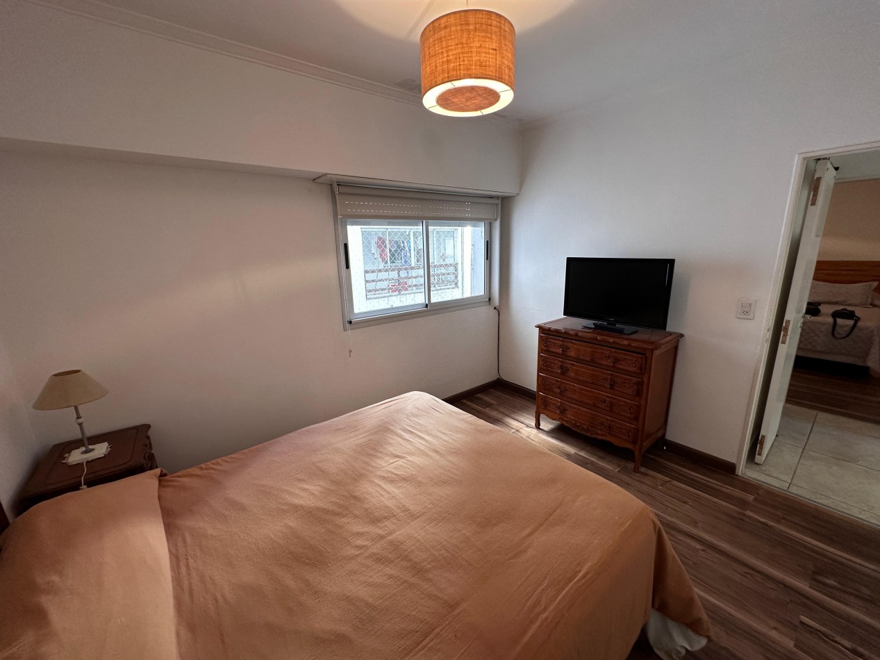 DEPARTAMENTO 3 AMBIENTES CON BALCON AL FRENTE ZONA LA PERLA