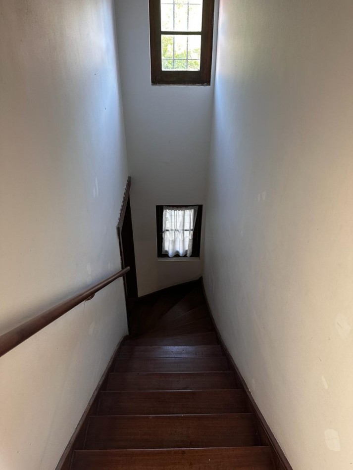 ALQUILER CHALET USO PROFESIONAL ZONA STELLA MARIS