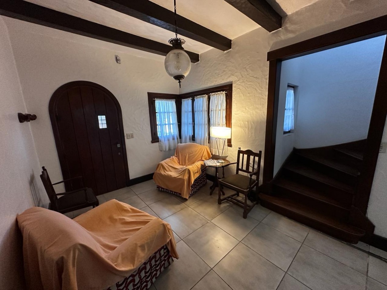 ALQUILER CHALET USO PROFESIONAL ZONA STELLA MARIS