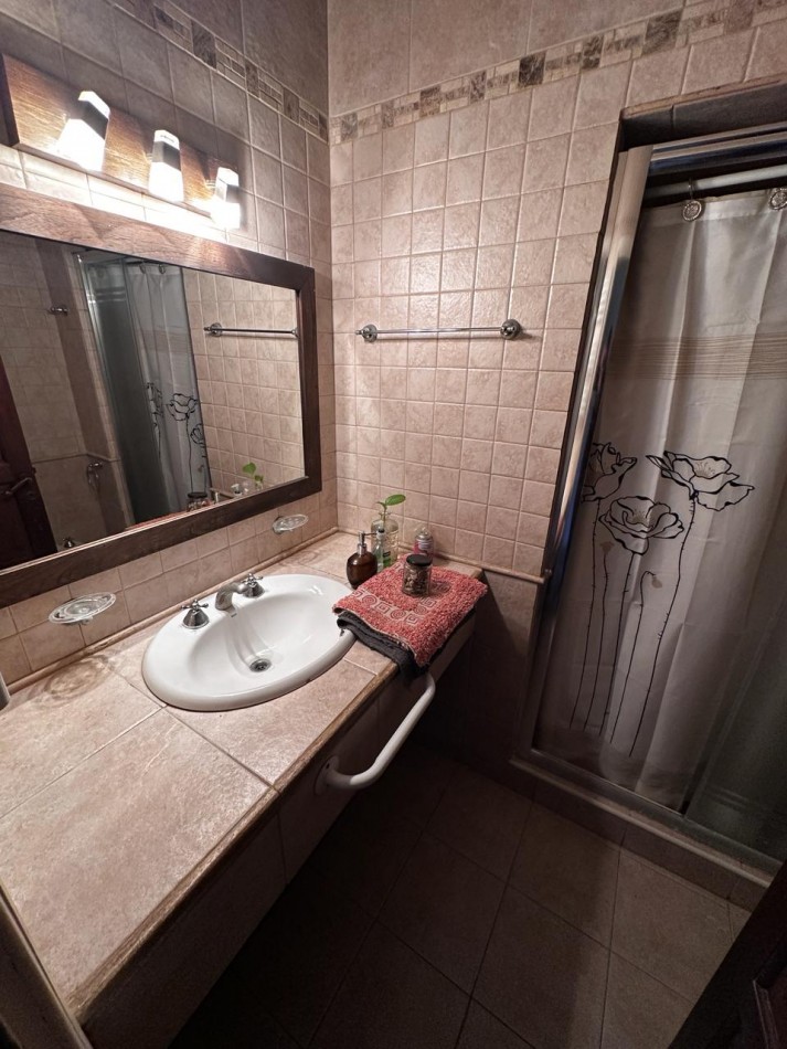 ALQUILER CHALET USO PROFESIONAL ZONA STELLA MARIS