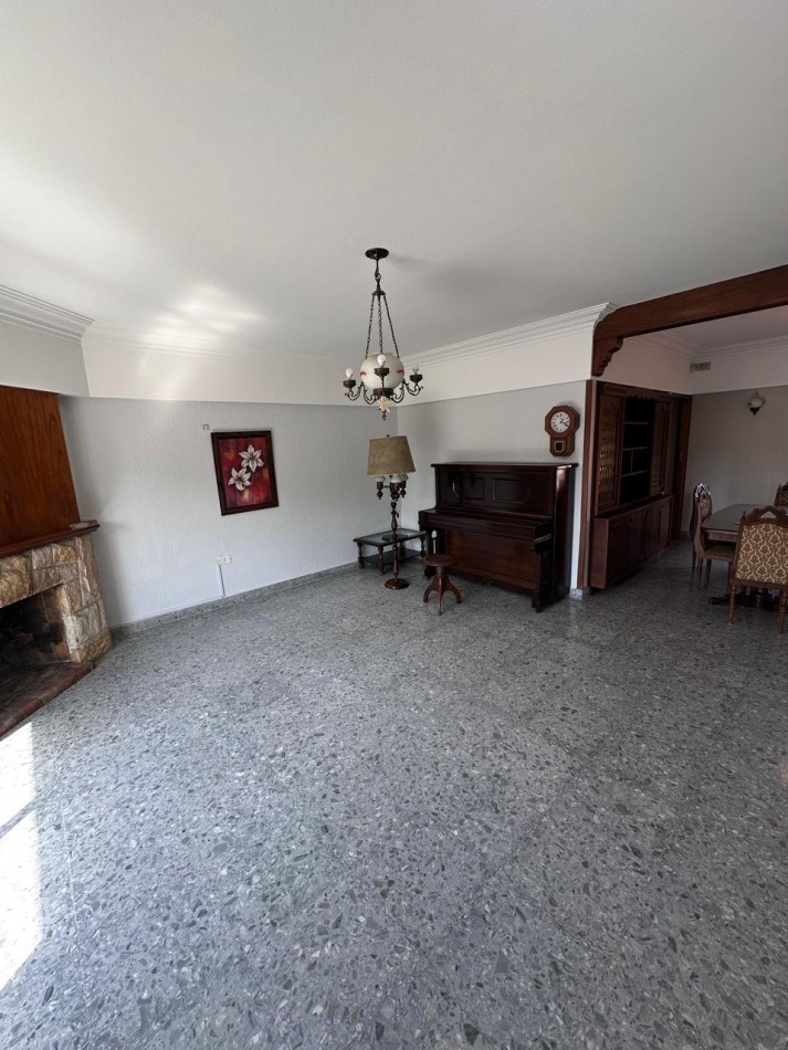 ALQUILER PH 5 AMBIENTES BARRIO SAN CARLOS