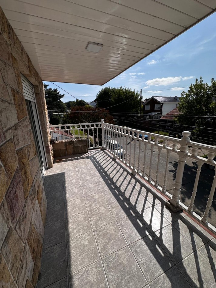 ALQUILER PH 5 AMBIENTES BARRIO SAN CARLOS