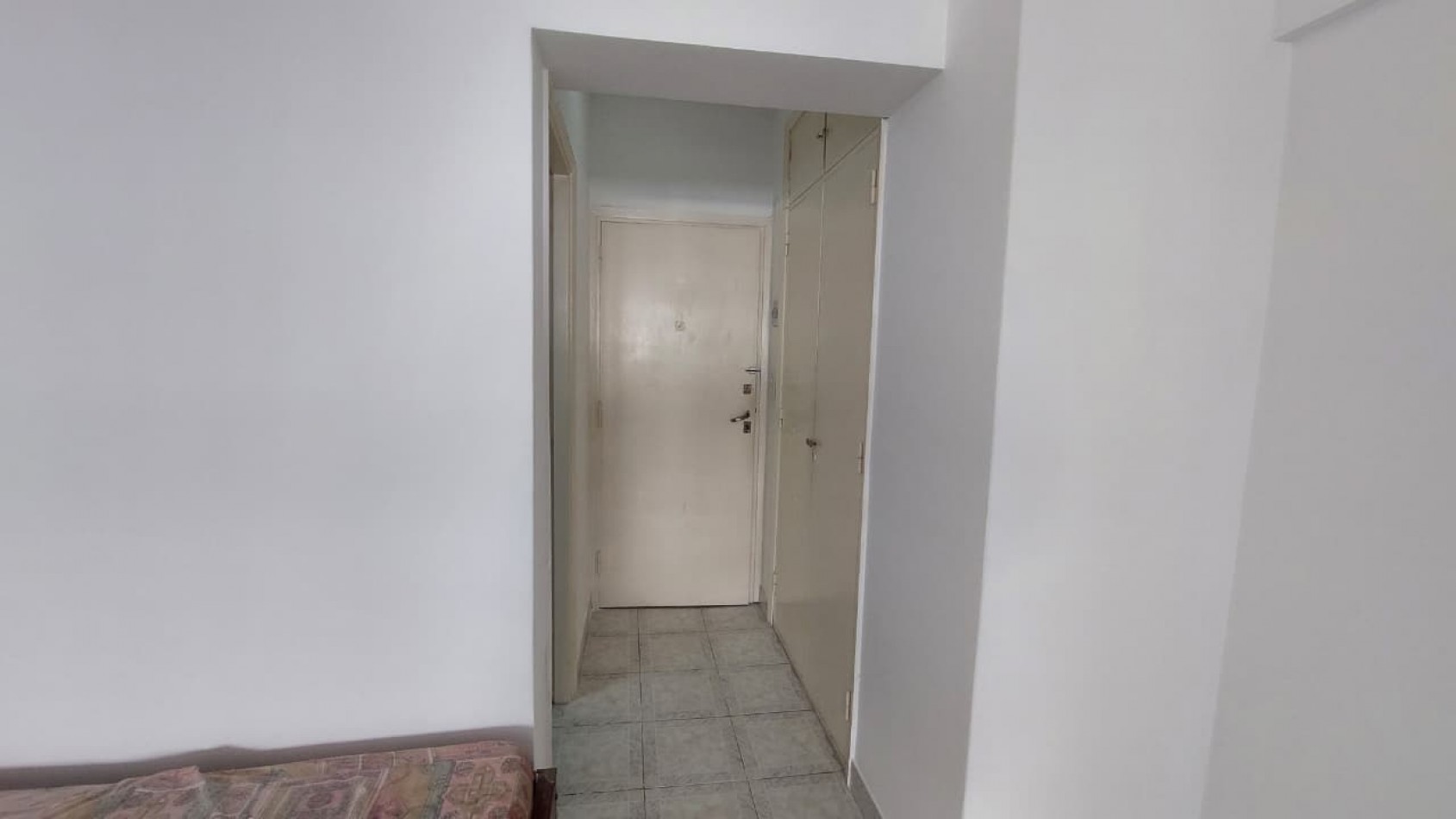 MONOAMBIENTE A LA CALLE CON COCHERA ZONA ALDREY