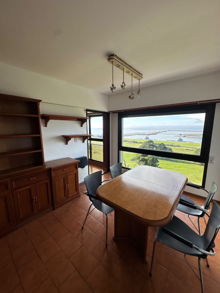 VENTA DEPARTAMENTO 2 AMBIENTES CON COCHERA,BAULERA Y VISTA AL MAR