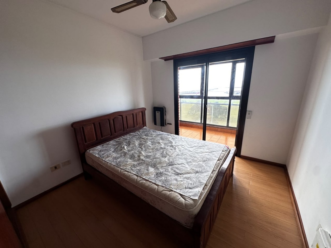 VENTA DEPARTAMENTO 2 AMBIENTES CON COCHERA,BAULERA Y VISTA AL MAR