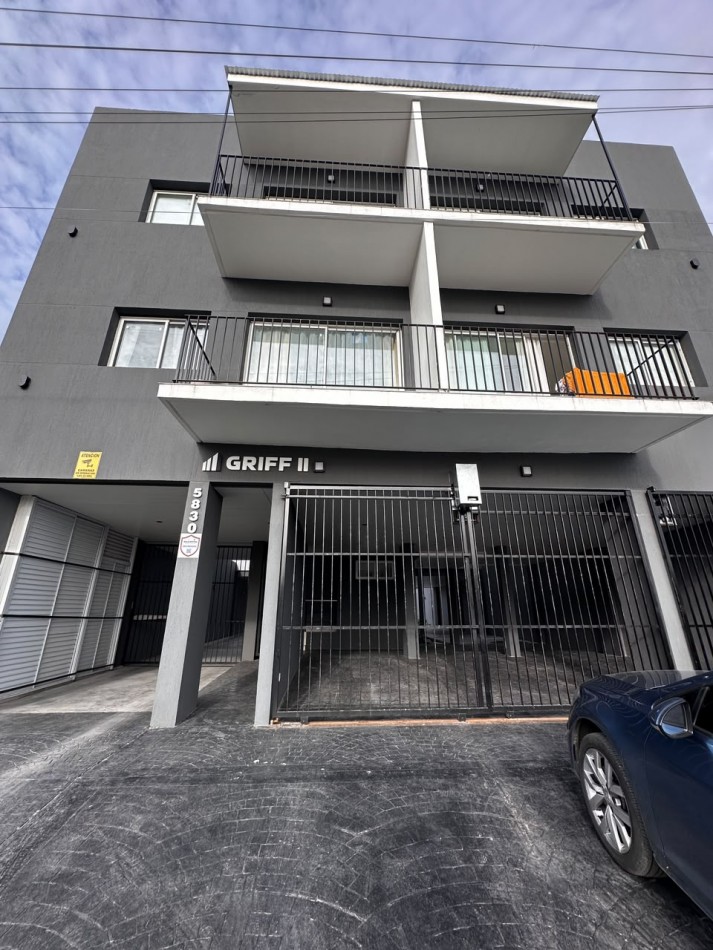 VENTA DEPARTAMENTO 2 AMBIENTES A ESTRENAR CON BALCON Y COCHERA