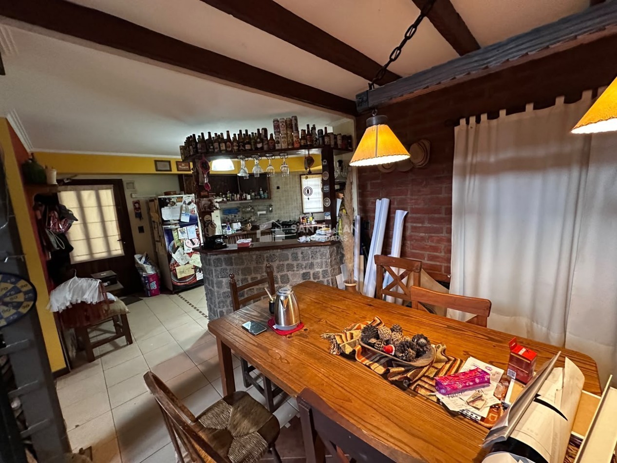 ALQUILER CASA BOSQUE PERALTA RAMOS 3 AMB