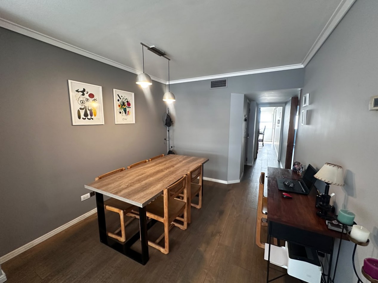 VENTA SEMIPISO DE 3 AMBIENTES CON VISTA LATERAL AL MAR EN LA PERLA