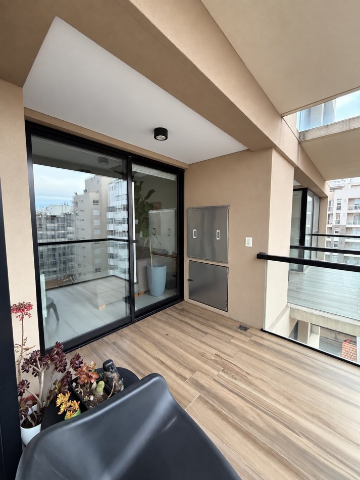 VENTA DEPARTAMENTO 2 AMBIENTES MODERNO ZONA PLAZA MITRE