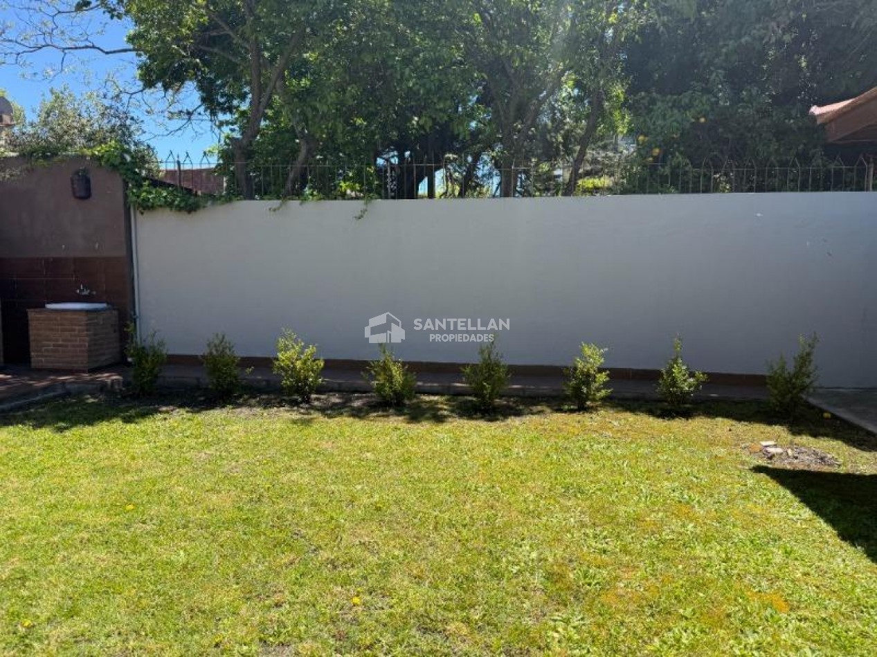 Casa 8 Ambientes | Apta Geriatrico - Uso Profesional o Vivienda | 400 m² Cubiertos | Punta Mogotes