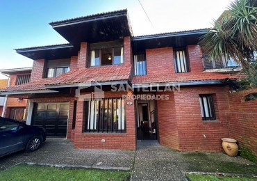VENTA CHALET 5 AMBIENTES DE CATEGORIA BARRIO CONSTITUCION