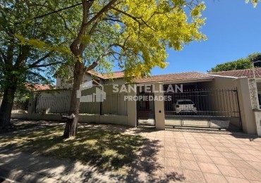 Casa 8 Ambientes | Apta Geriatrico - Uso Profesional o Vivienda | 400 m² Cubiertos | Punta Mogotes